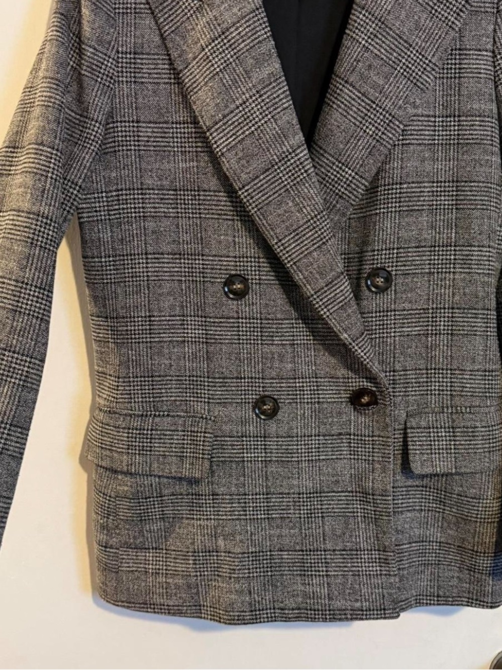 H&M gray and black plaid heavyweight double breasted blazer size 6 - Picture 5 of 6